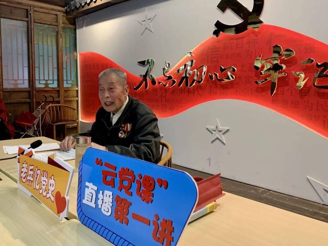不敌卡塔尔 国足濒临出局