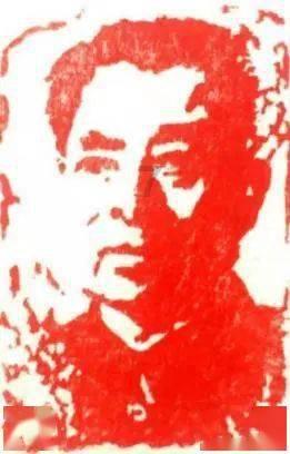 救援受困山洞的男子